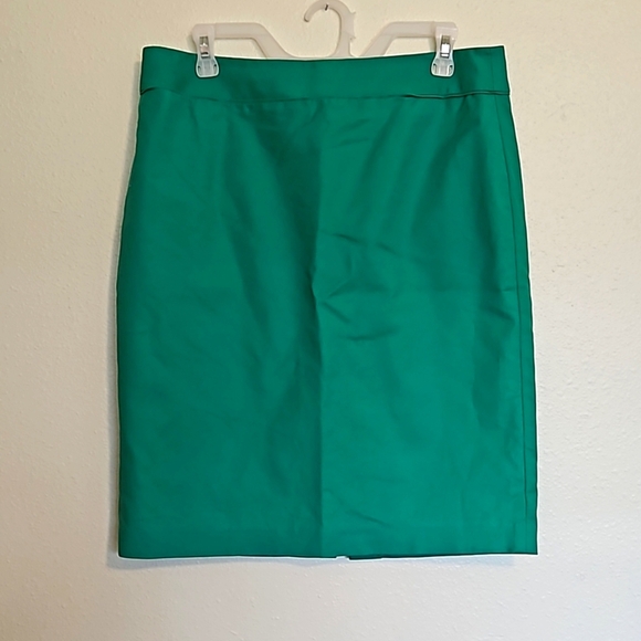 Green Sz 10 Liz Claibrne Midi Straight Lined Skirt - Picture 1 of 4